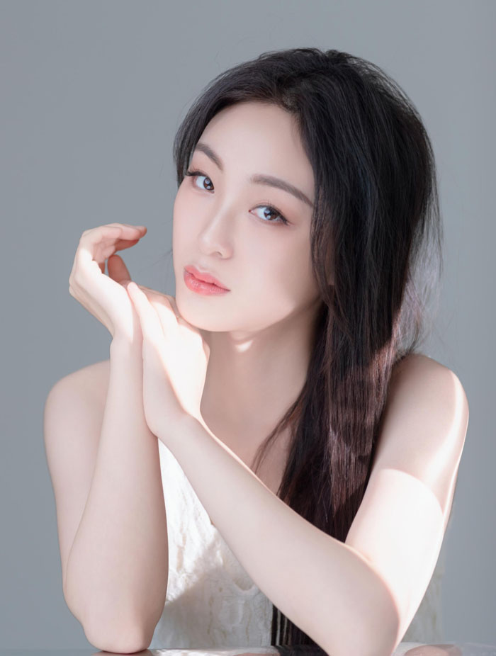 影视演员冯173883号