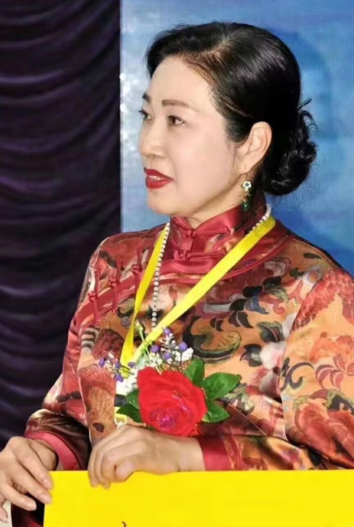 影视演员潘173915号